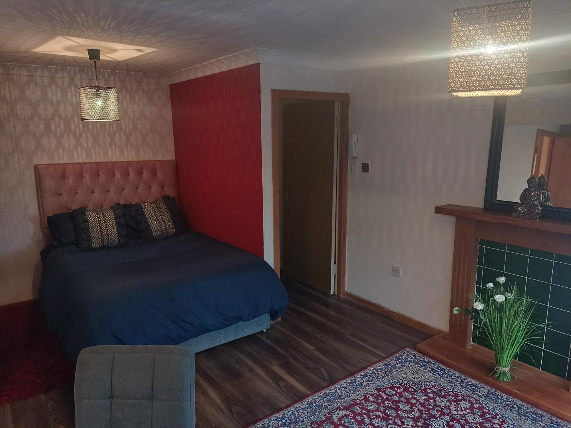 Апартаменты Open Space In Shawlands Глазго